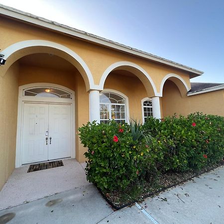 Discover Your Oasis: Tropical Haven In Central Psl Port St. Lucie Exterior photo